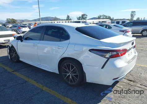 2023 Toyota Camry Se z USA, uszkodzony, nr VIN 4T1T11AKXPU802845